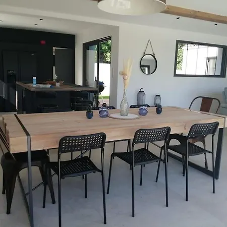 Vila Maison Neuve Au Calme Proche La Rochelle